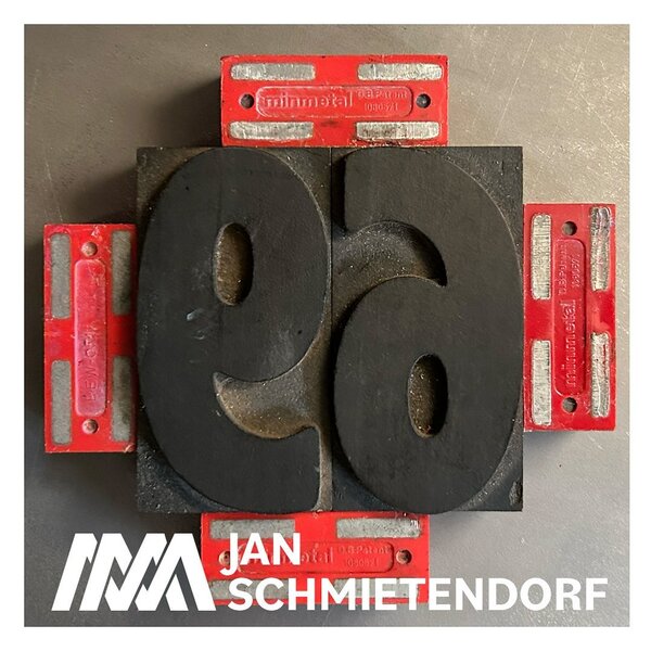 Dürfen wir vorstellen uns neuer Mieter im Atelier13 im Marktplatz der Manufakturen: Jan Schmietendorf mit Hamburgs...